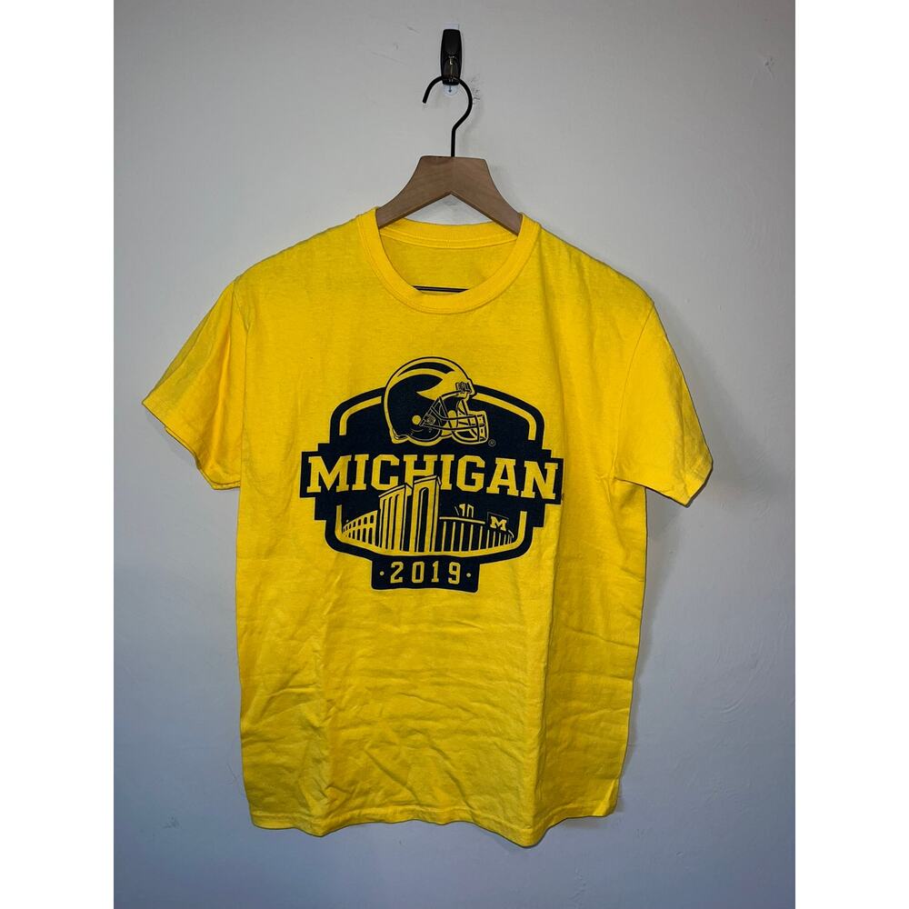 Michigan Football Shirt Go Blue NCAA College University Shirt M Medium